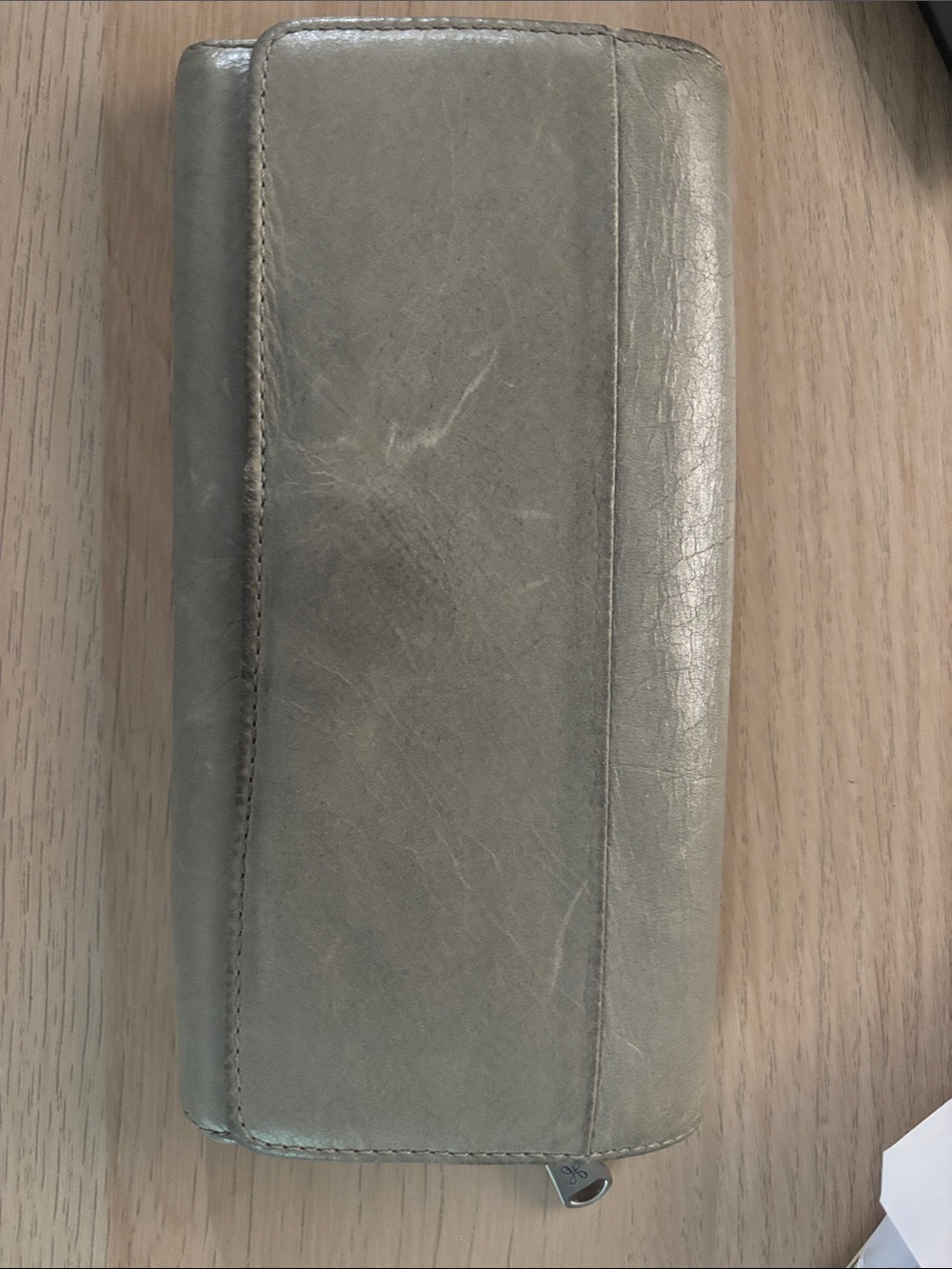 HOBO Silver-Grey Leather Zip Wallet